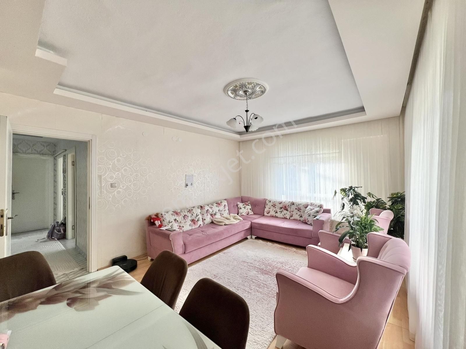 Beyoğlu'ndan Merkezi Lokasyonda Isı Yalıtımlı Yapılı Satılık 3+1 - Görsel 9