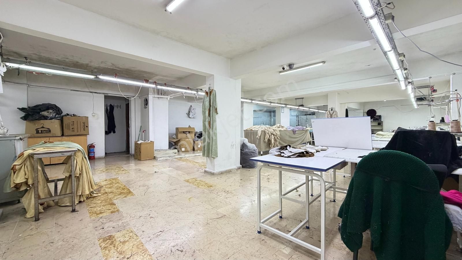 İlka'dan Talatpaşa Mh 350 M2 Kiralık İş Yeri Metrobüse 2 Dk - Görsel 7