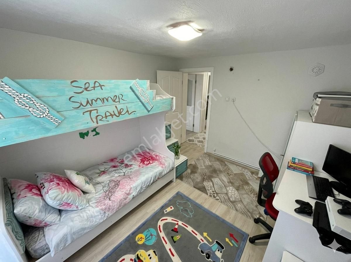 Çamdibi'nde Müstakil Tadında Geniş Teraslı Masrafsız Geniş Daire - Görsel 15