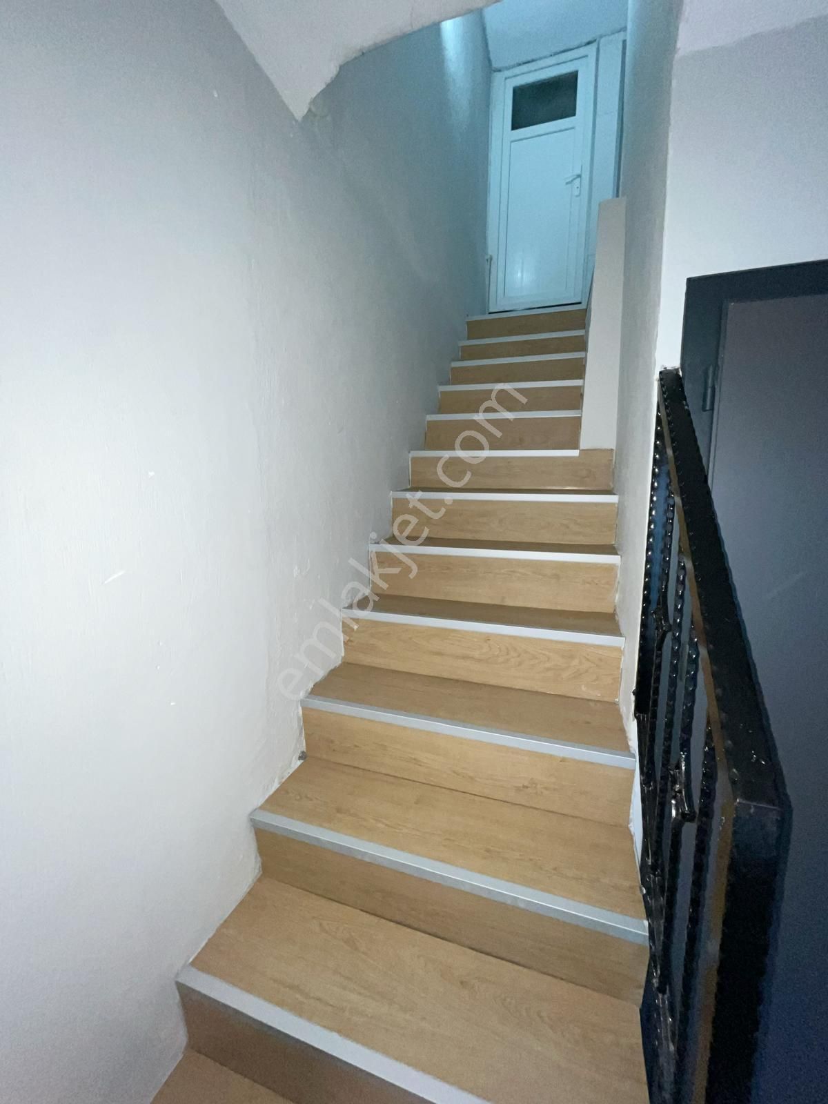 Çamdibi'nde Müstakil Tadında Geniş Teraslı Masrafsız Geniş Daire - Görsel 11