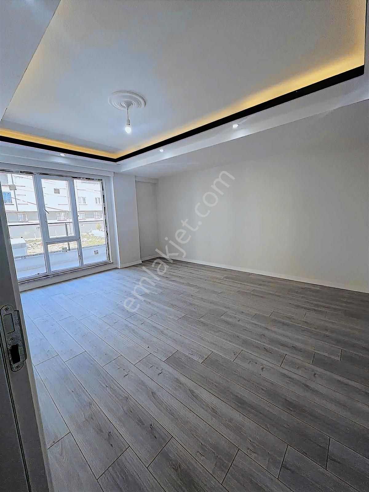 Hılal Gayrımenkul Hastane Mevki Ebeveyn Banyolu Kapalı Otoparklı - Görsel 3