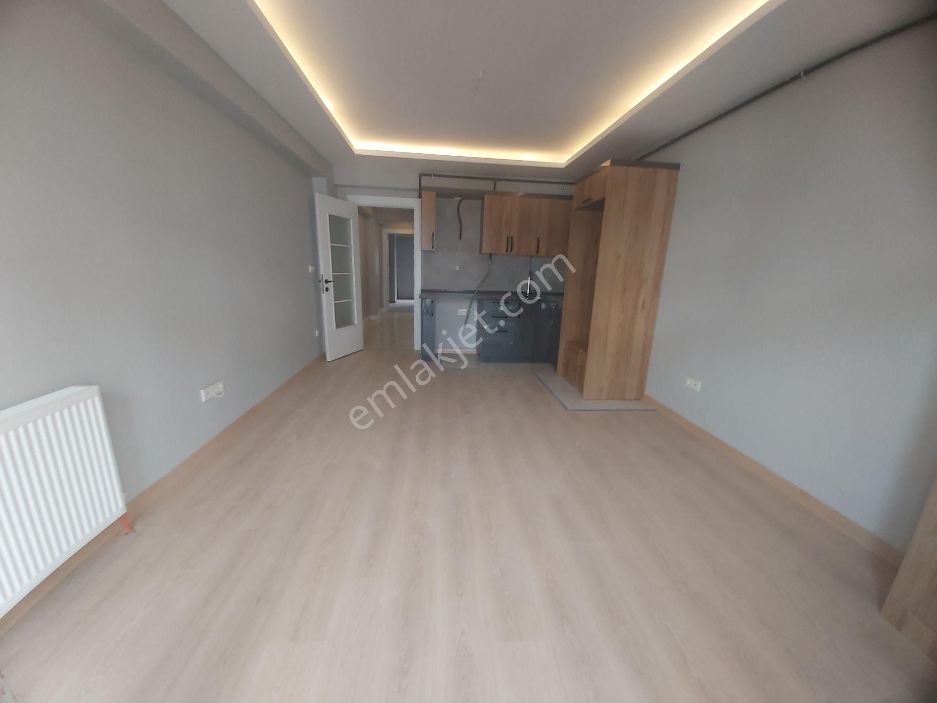 Aktaştan Yeni Binada 1+1 Bağlarbaşı Metroya Yakın Arakat Daire - Görsel 15