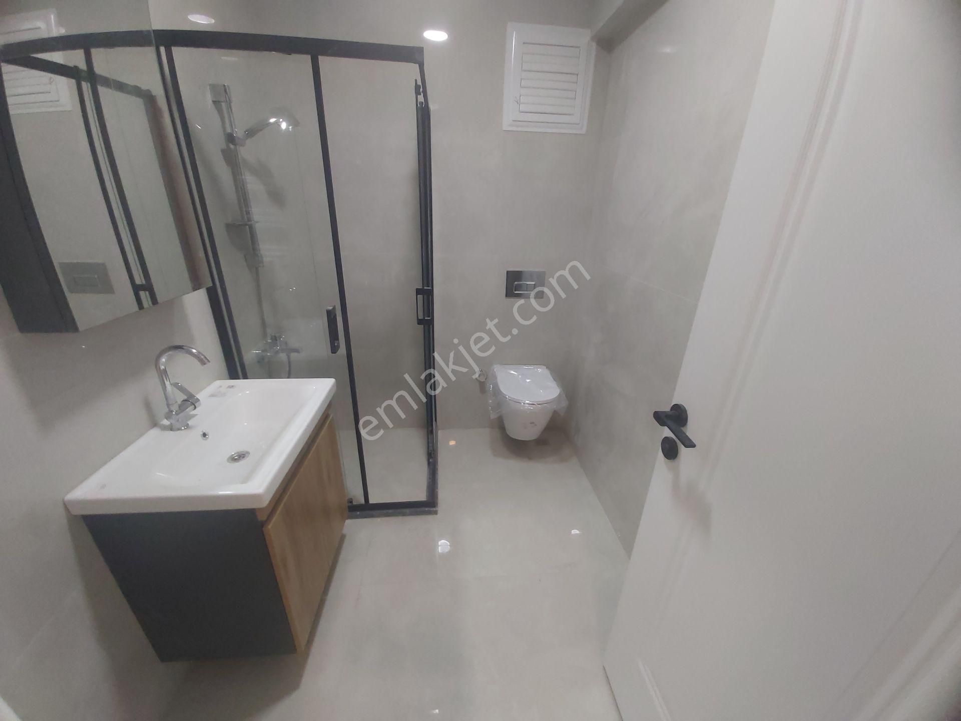 Aktaştan Yeni Binada 1+1 Bağlarbaşı Metroya Yakın Arakat Daire - Görsel 7