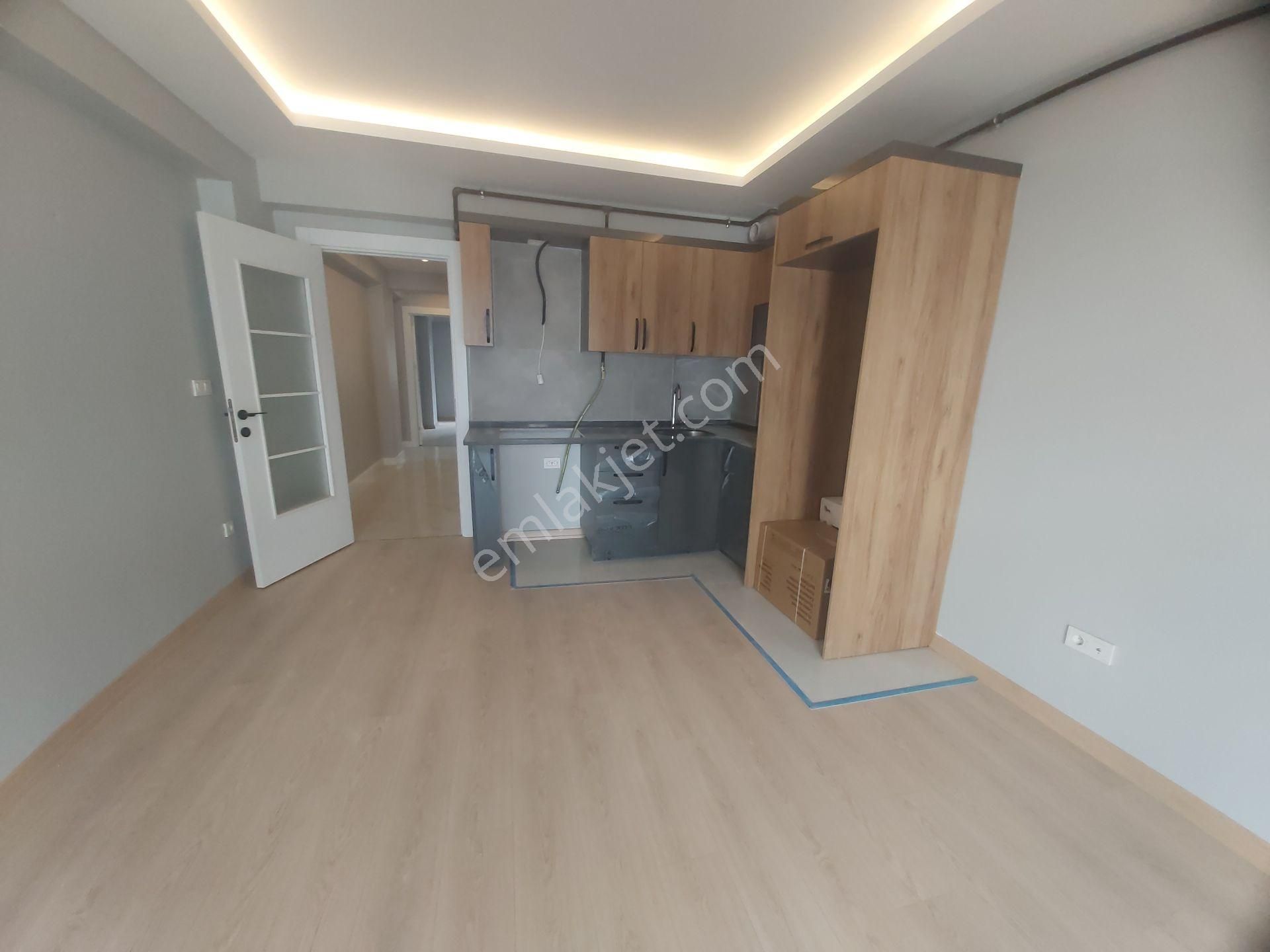 Aktaştan Yeni Binada 1+1 Bağlarbaşı Metroya Yakın Arakat Daire - Görsel 17