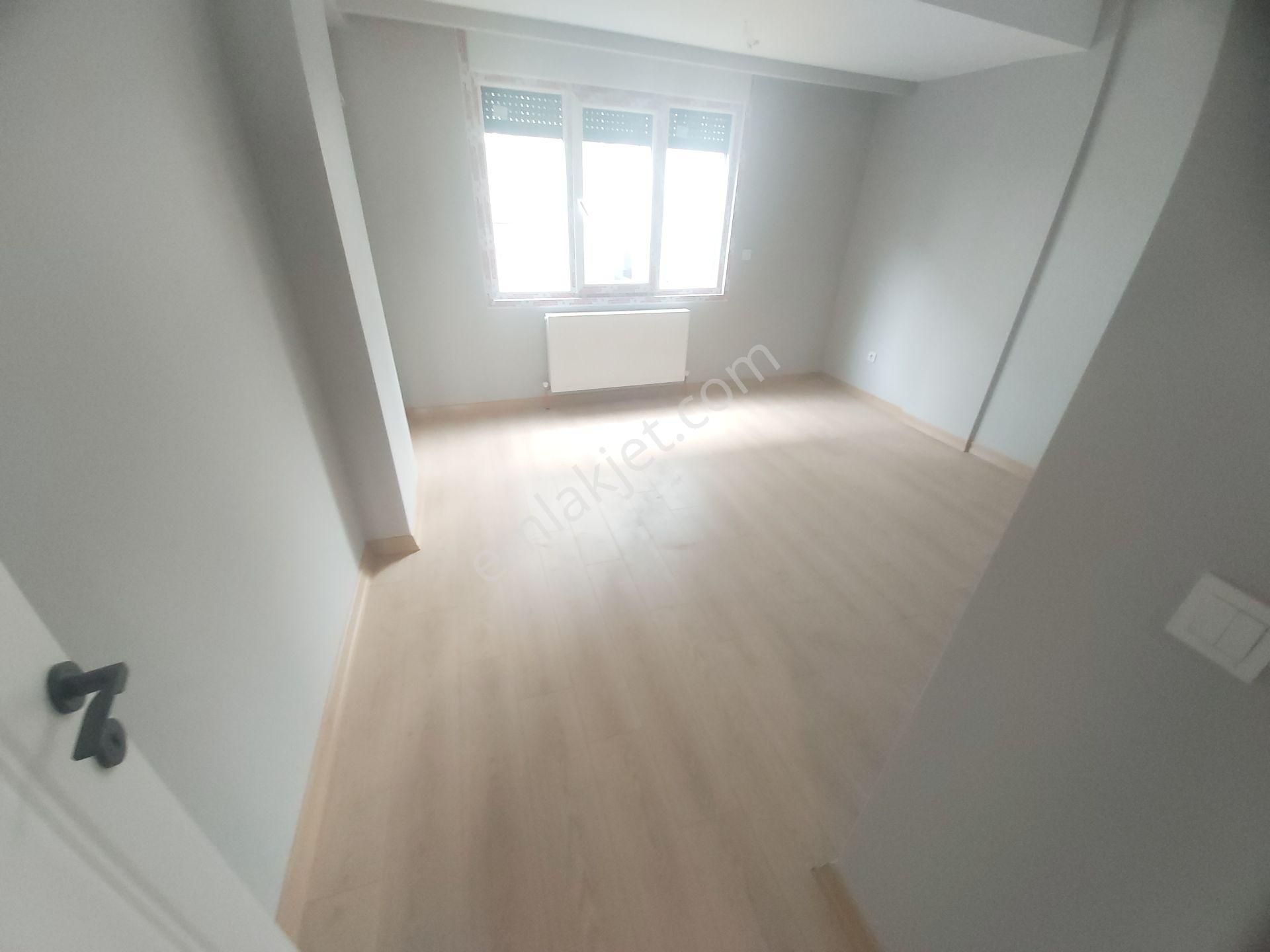 Aktaştan Yeni Binada 1+1 Bağlarbaşı Metroya Yakın Arakat Daire - Görsel 4