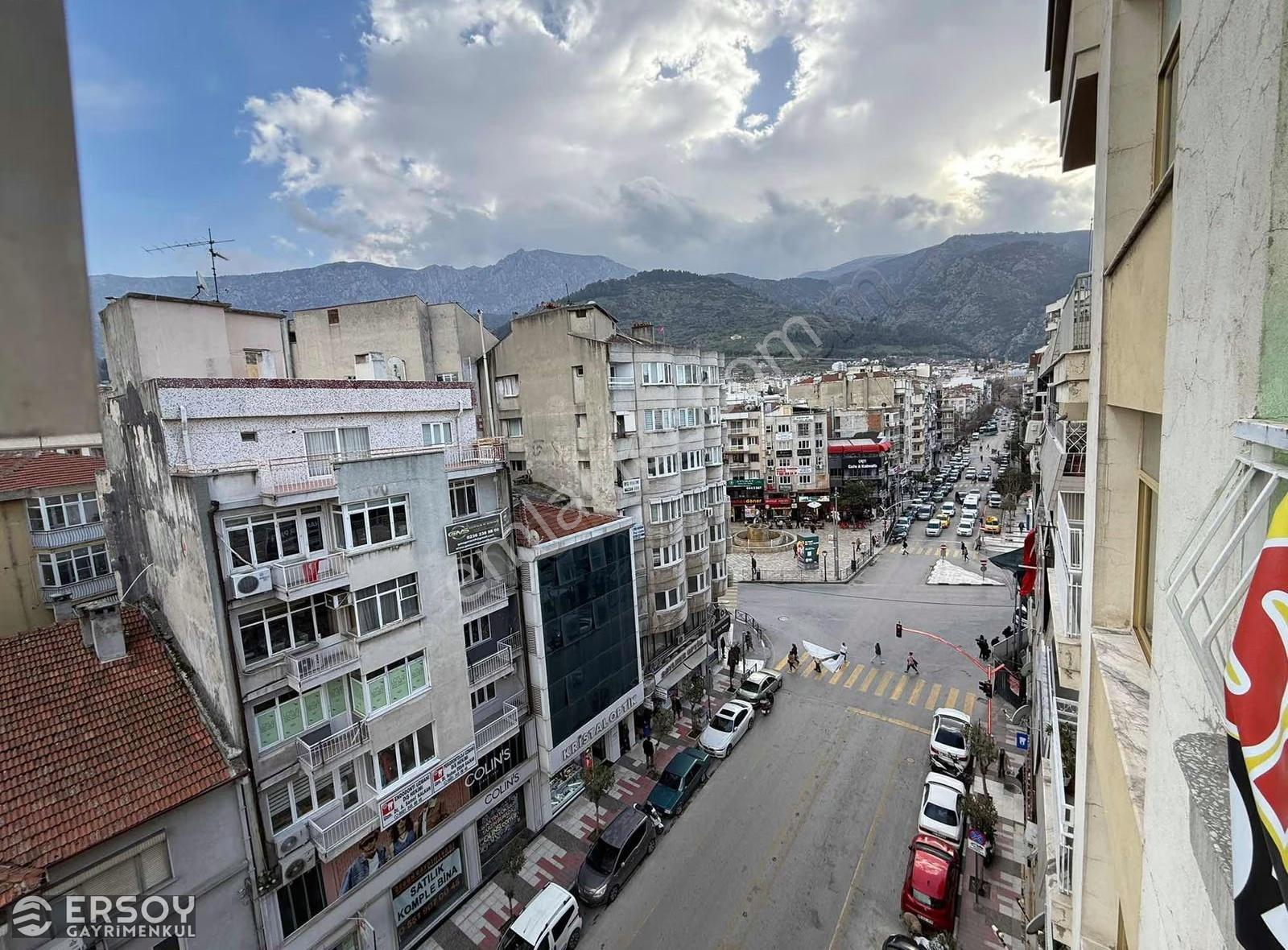 Ersoydan 8 Havuz Merkezinde Asansörlü Geniş Daire - Görsel 25