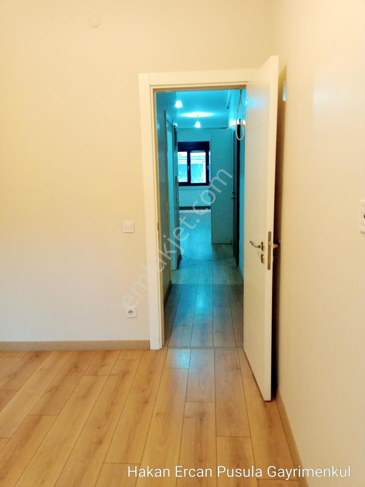 Şişli'de Avm,metroya Çok Yakın 8 Yıllık Bina Arakat 1+1 Kiralık - Görsel 26