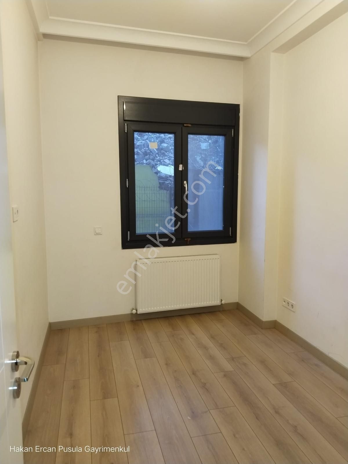 Şişli'de Avm,metroya Çok Yakın 8 Yıllık Bina Arakat 1+1 Kiralık - Görsel 8
