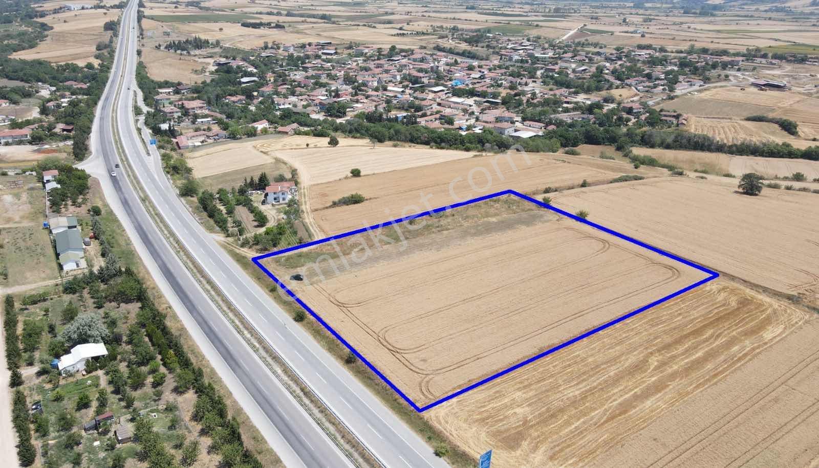 K.eli Babaeski Taşağıl. 12,097 Metre İnşatlık Arsa, Cadeye Cephe