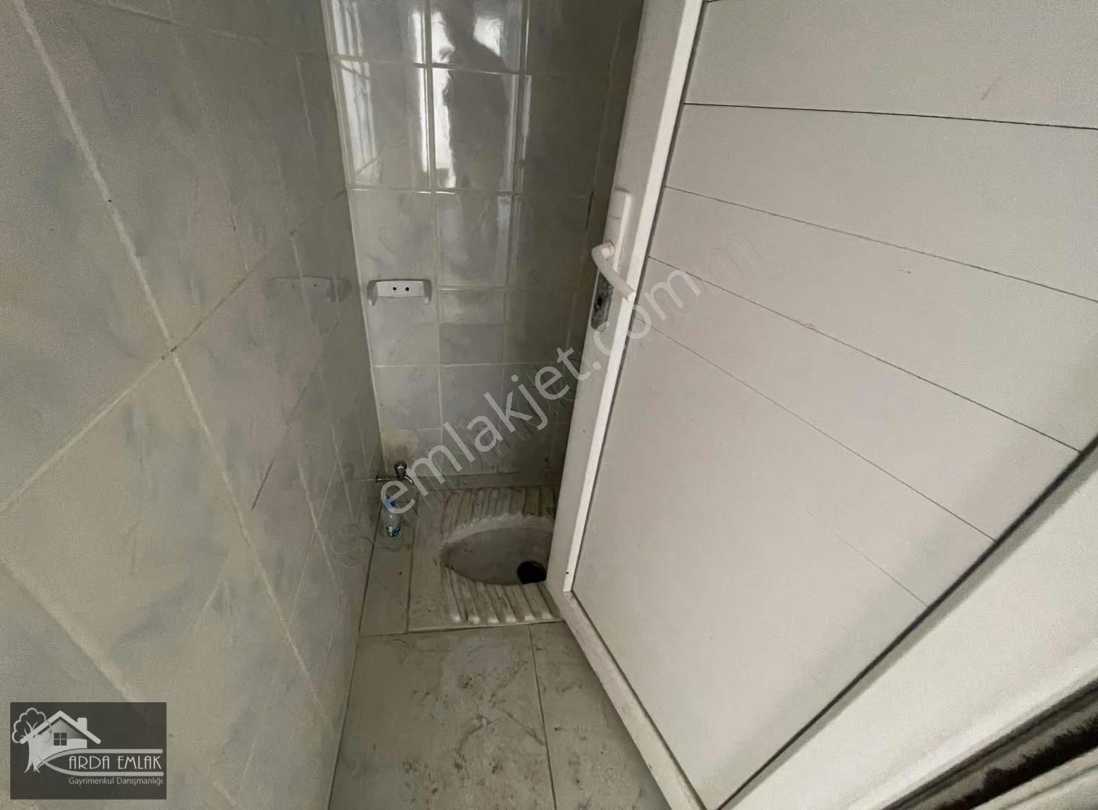 Arda'dan Mersin Yenişehir Hürriyet'de Yapılı Kiralık 2+1 - Görsel 7