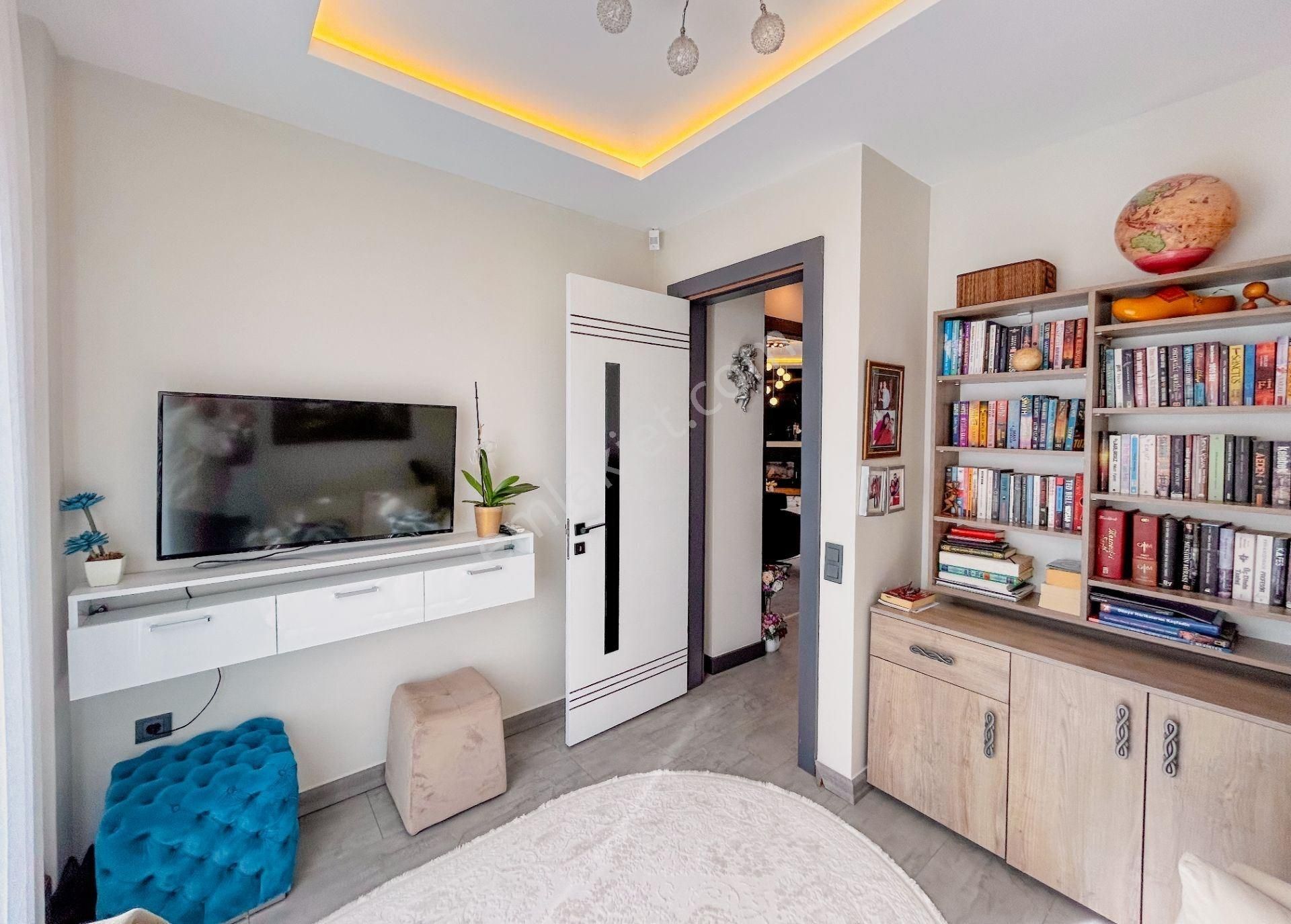 Kuşadası Bayralıdede Satılık Lüks Villa - Görsel 11