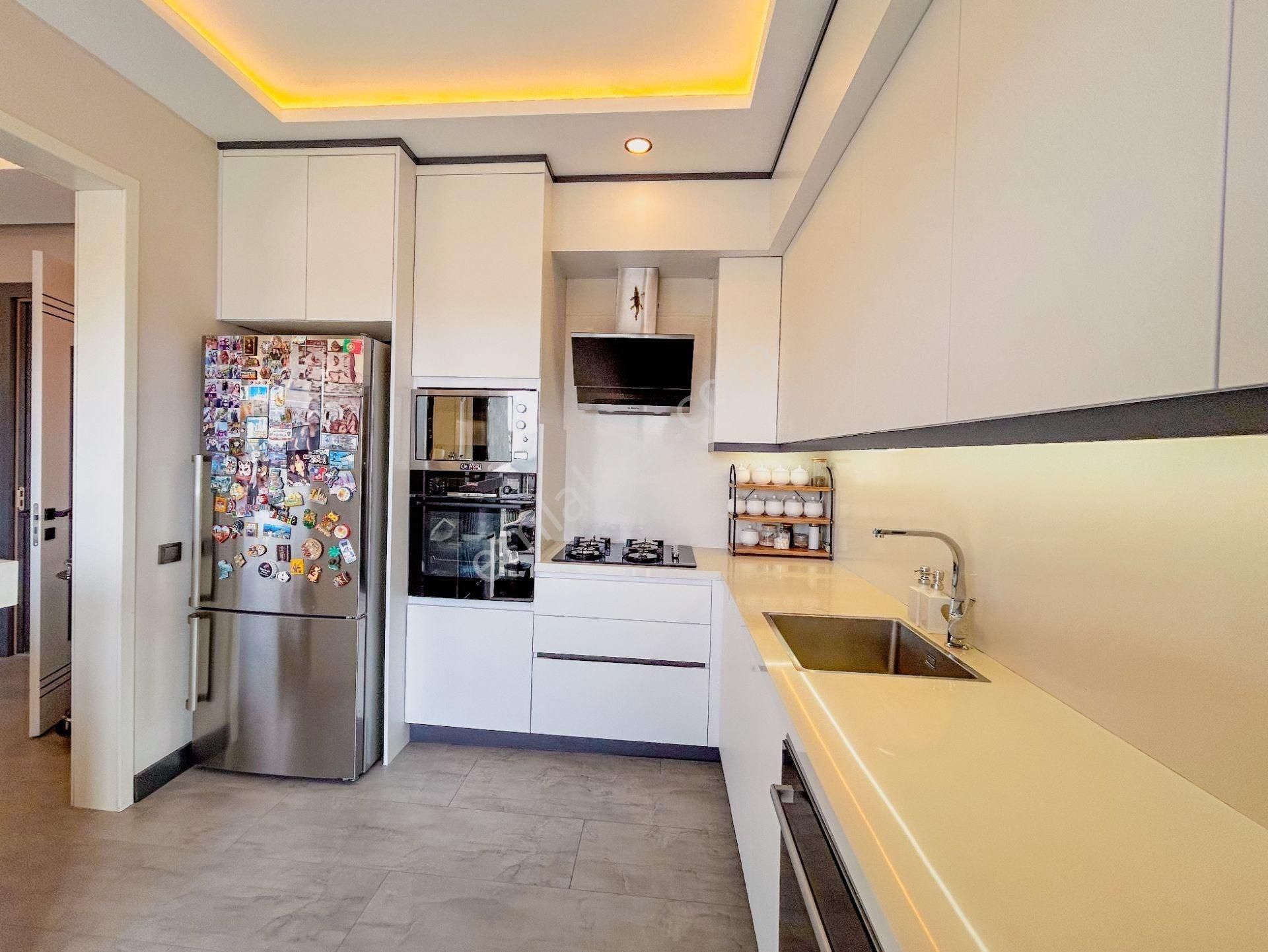 Kuşadası Bayralıdede Satılık Lüks Villa - Görsel 9