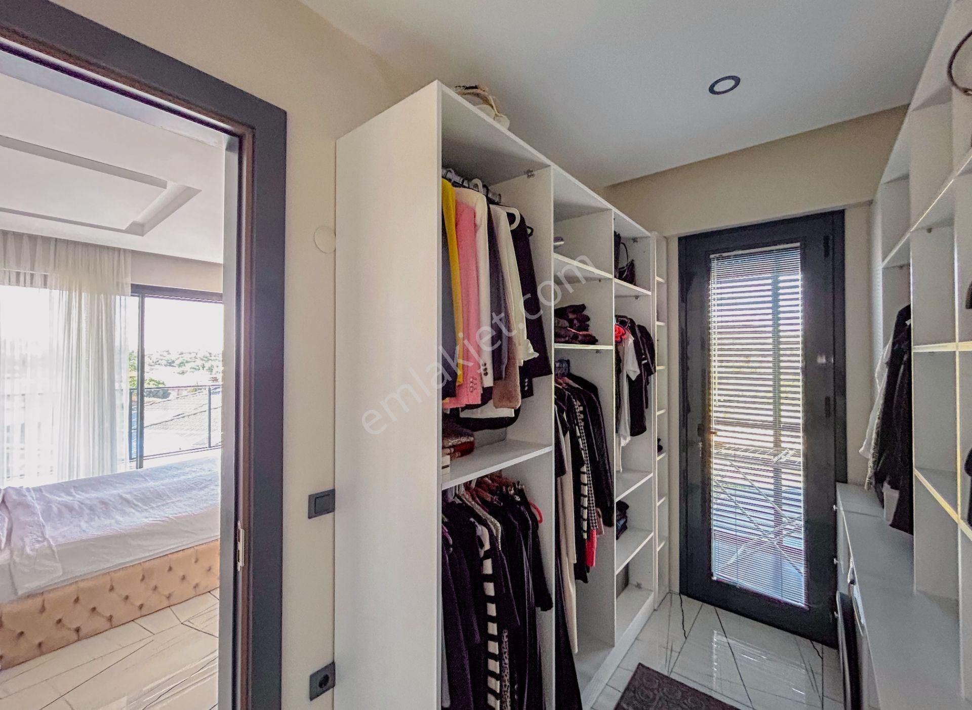 Kuşadası Bayralıdede Satılık Lüks Villa - Görsel 15