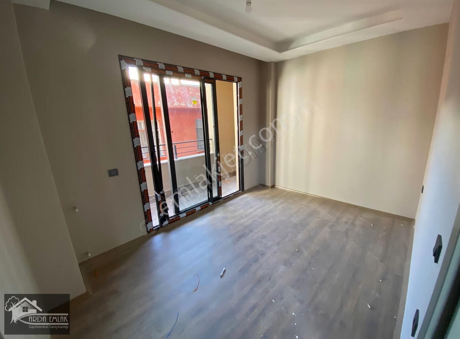 Arda'dan Mersin Yenişehir Bahçelievler'de Kiralık 1+1 Boş Daire - Görsel 9