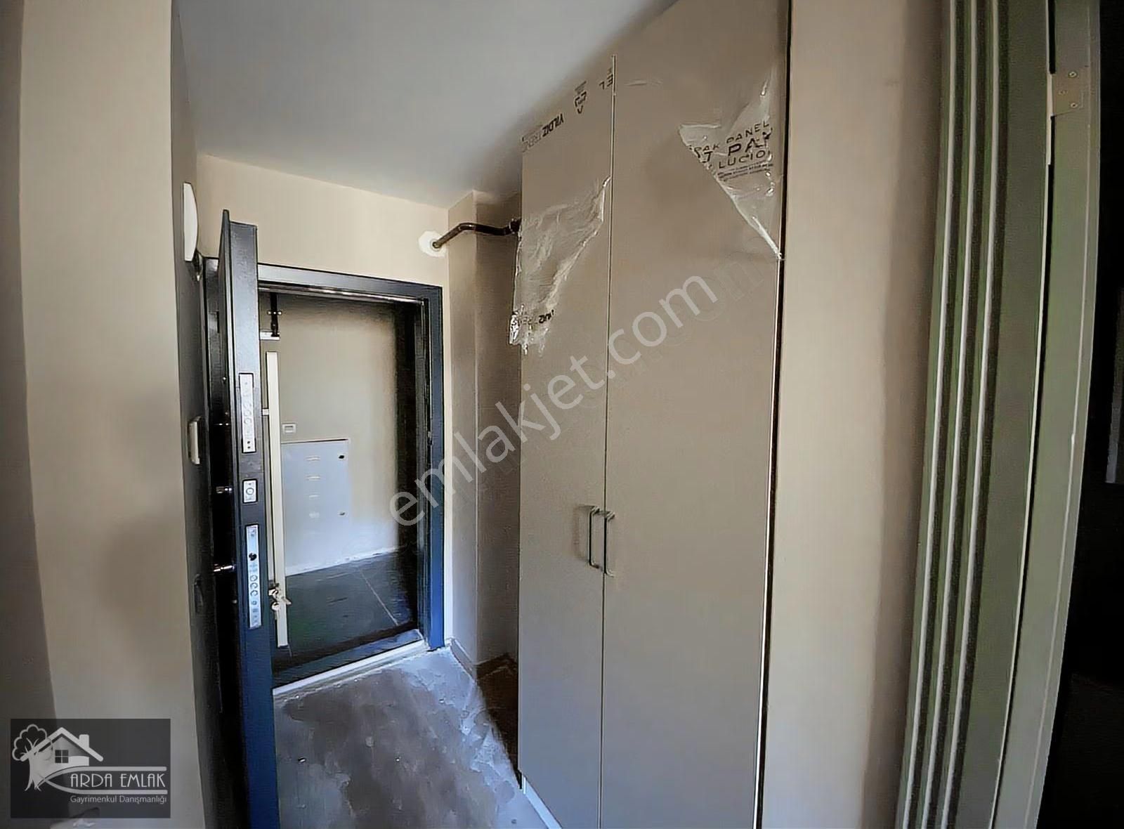 Arda'dan Mersin Yenişehir Bahçelievler'de Kiralık 1+1 Boş Daire - Görsel 13