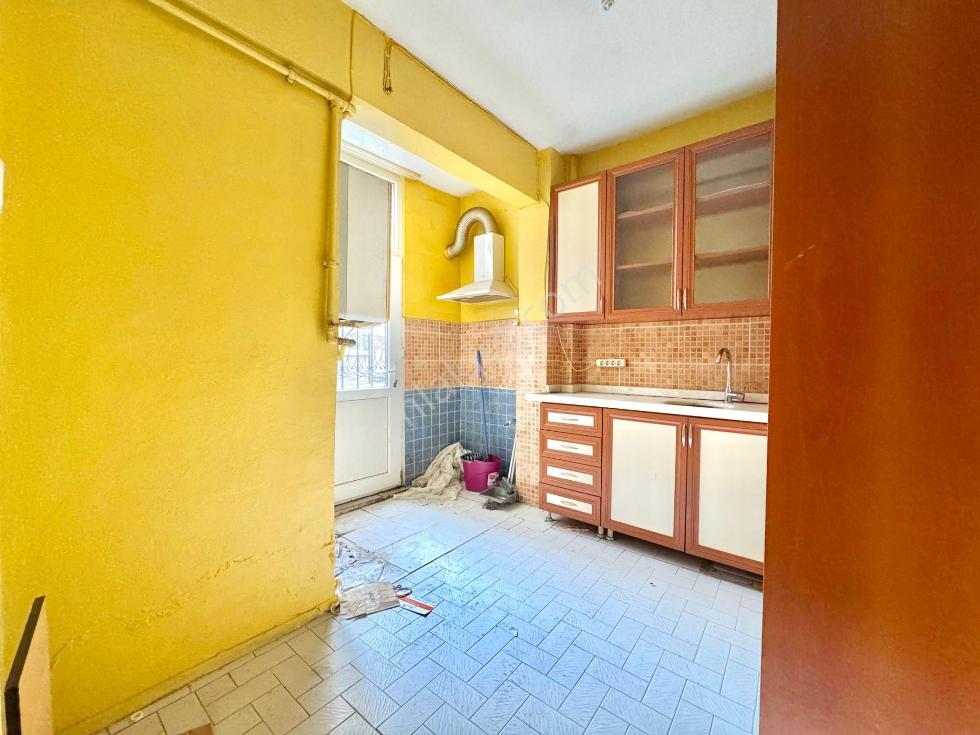 Goldhouse Dan Satılık Cadde Üstünde Yatırımlık 3+1 Daire - Görsel 9