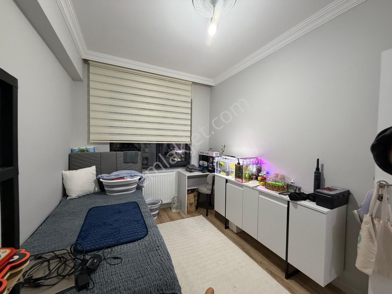 Reşadiye'de Yola Cephe Geniş 3+1 Ara Kat Satılık Daire - Görsel 16