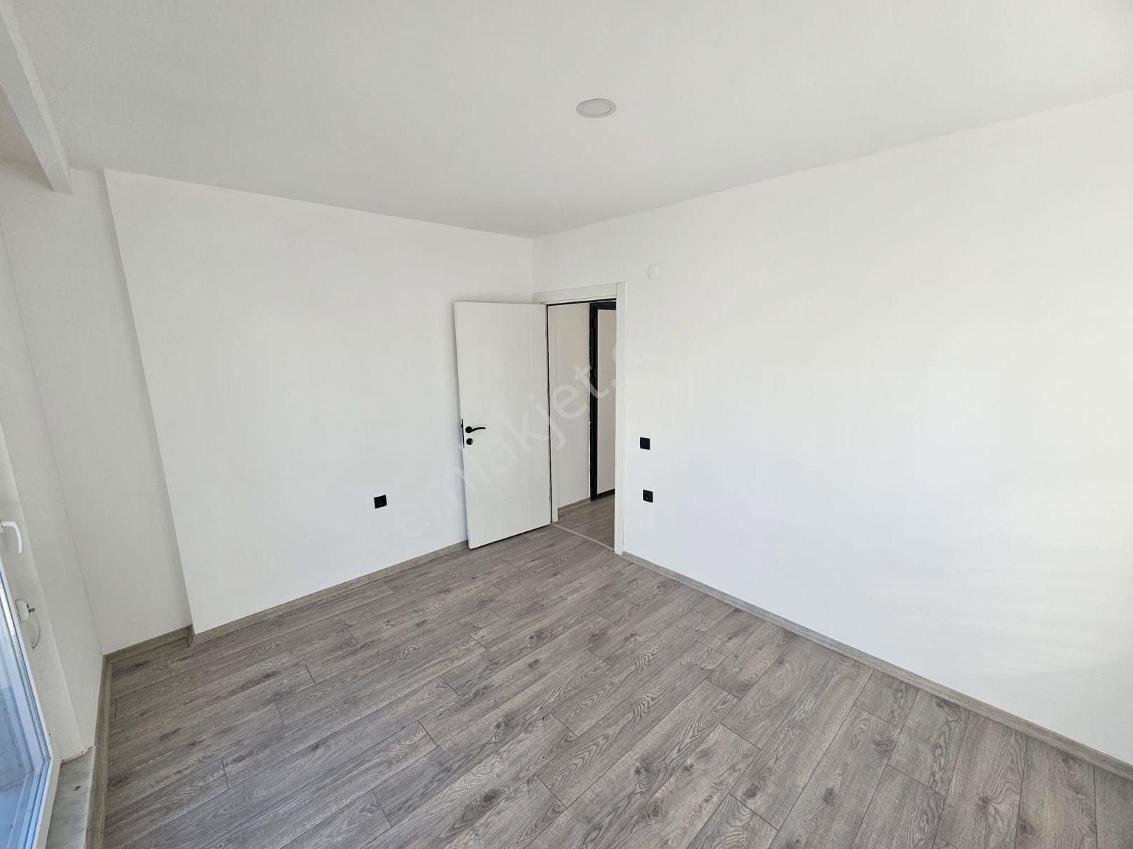 Kepez Ayanoğlunda Lüks Havuzlu Sitede Geniş Ferah Sıfır 1+1 - Görsel 16