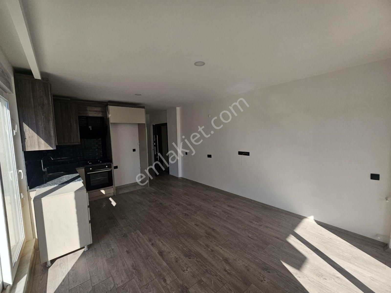 Kepez Ayanoğlunda Lüks Havuzlu Sitede Geniş Ferah Sıfır 1+1 - Görsel 3