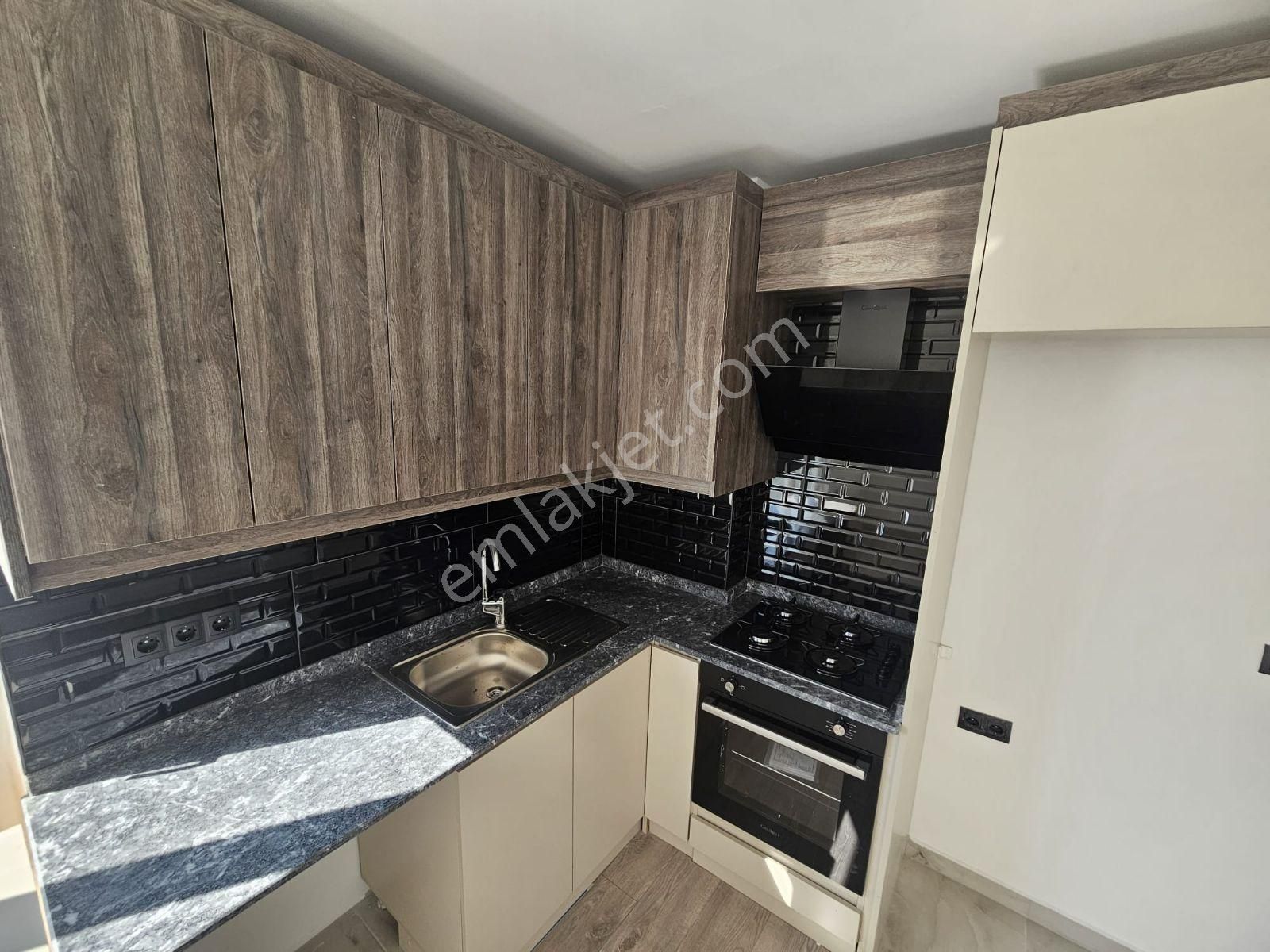 Kepez Ayanoğlunda Lüks Havuzlu Sitede Geniş Ferah Sıfır 1+1 - Görsel 18