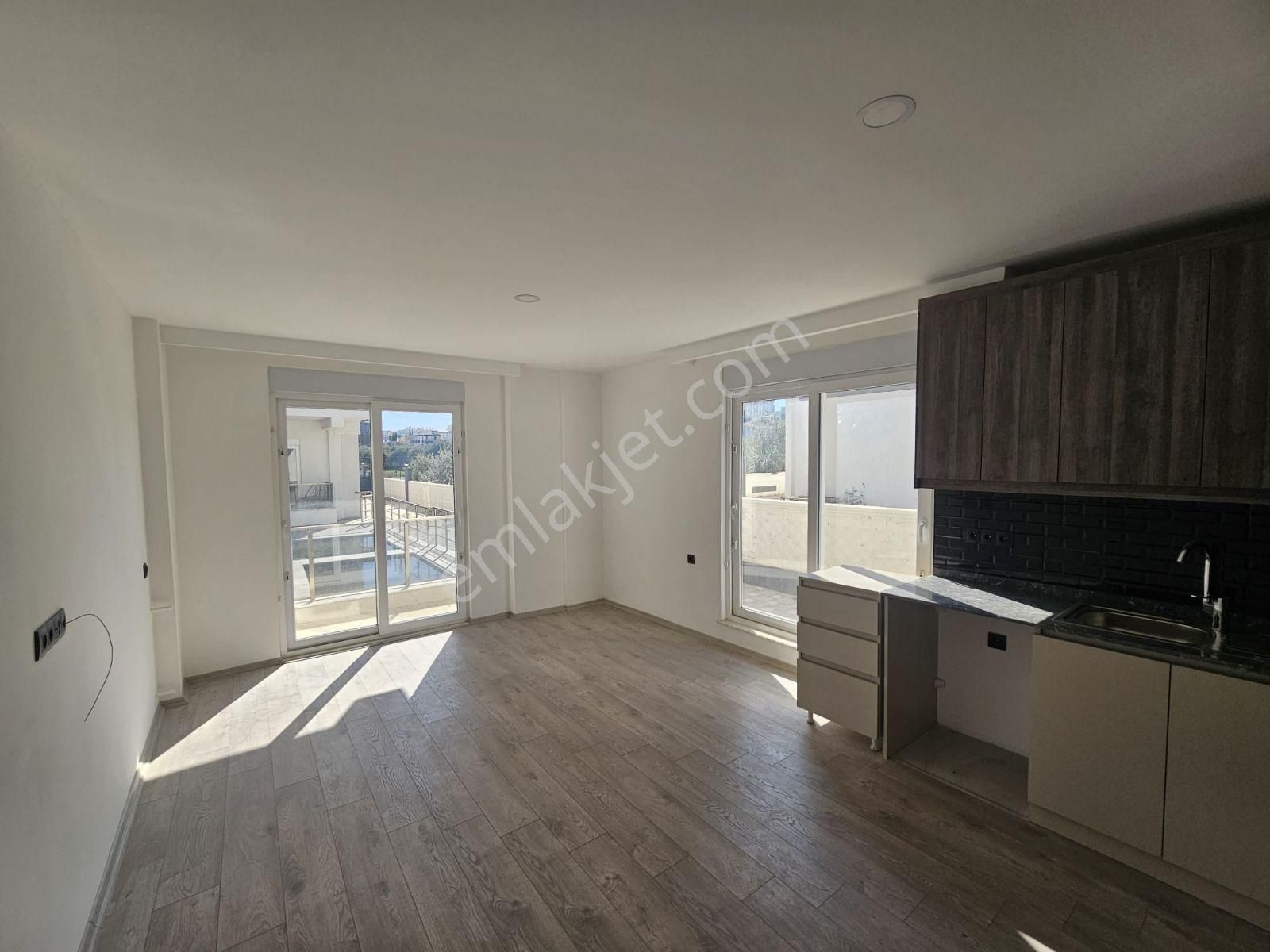 Kepez Ayanoğlunda Lüks Havuzlu Sitede Geniş Ferah Sıfır 1+1 - Görsel 4