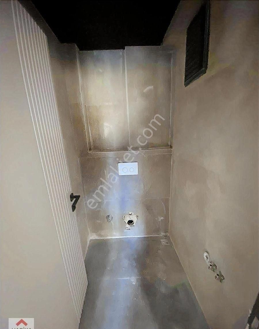 Kıbrıs Caddesi Yakını Site İçerisinde 4.katta 4+1 Satılık Fırsat - Görsel 8