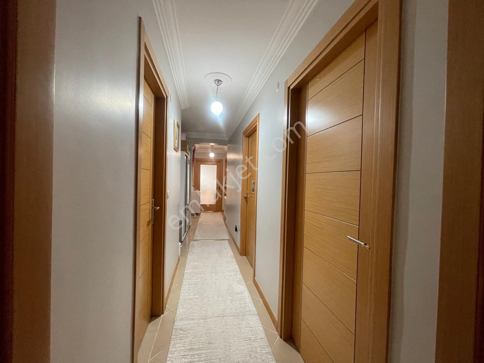 Ümraniye Atatürk Mahallesi 'nde Metroya Yakın Satılık 3+1 Daire - Görsel 14