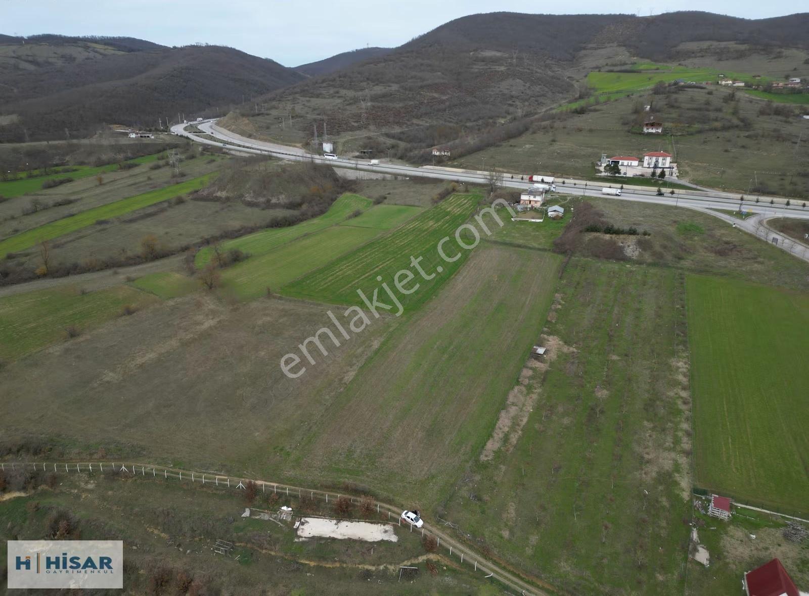 Hisar'dan Çakallı Samsun Ankara Yoluna Çok Yakın Satılık Tarla - Görsel 12