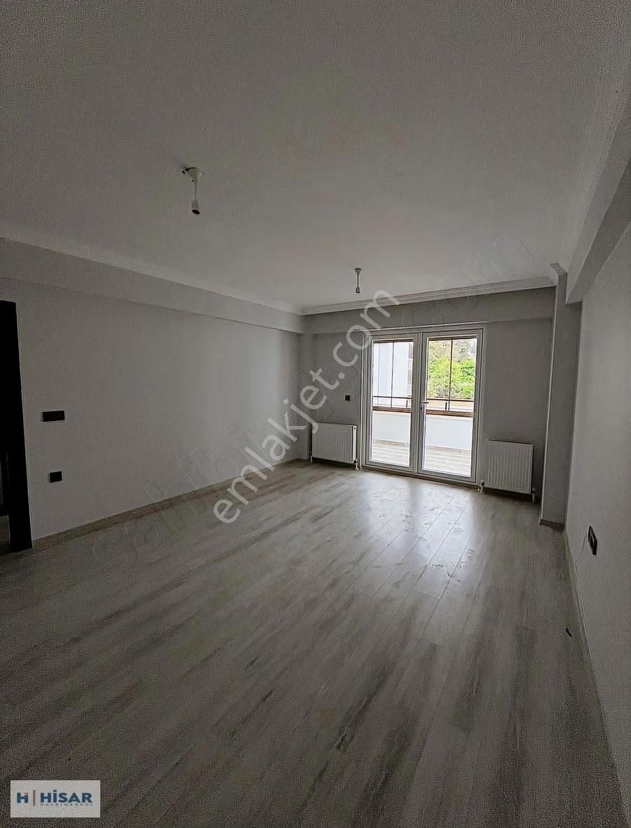 Hisardan Havuzlu Site İçi Mutfak Ayrı 2+1 Satılık Daire - Görsel 5