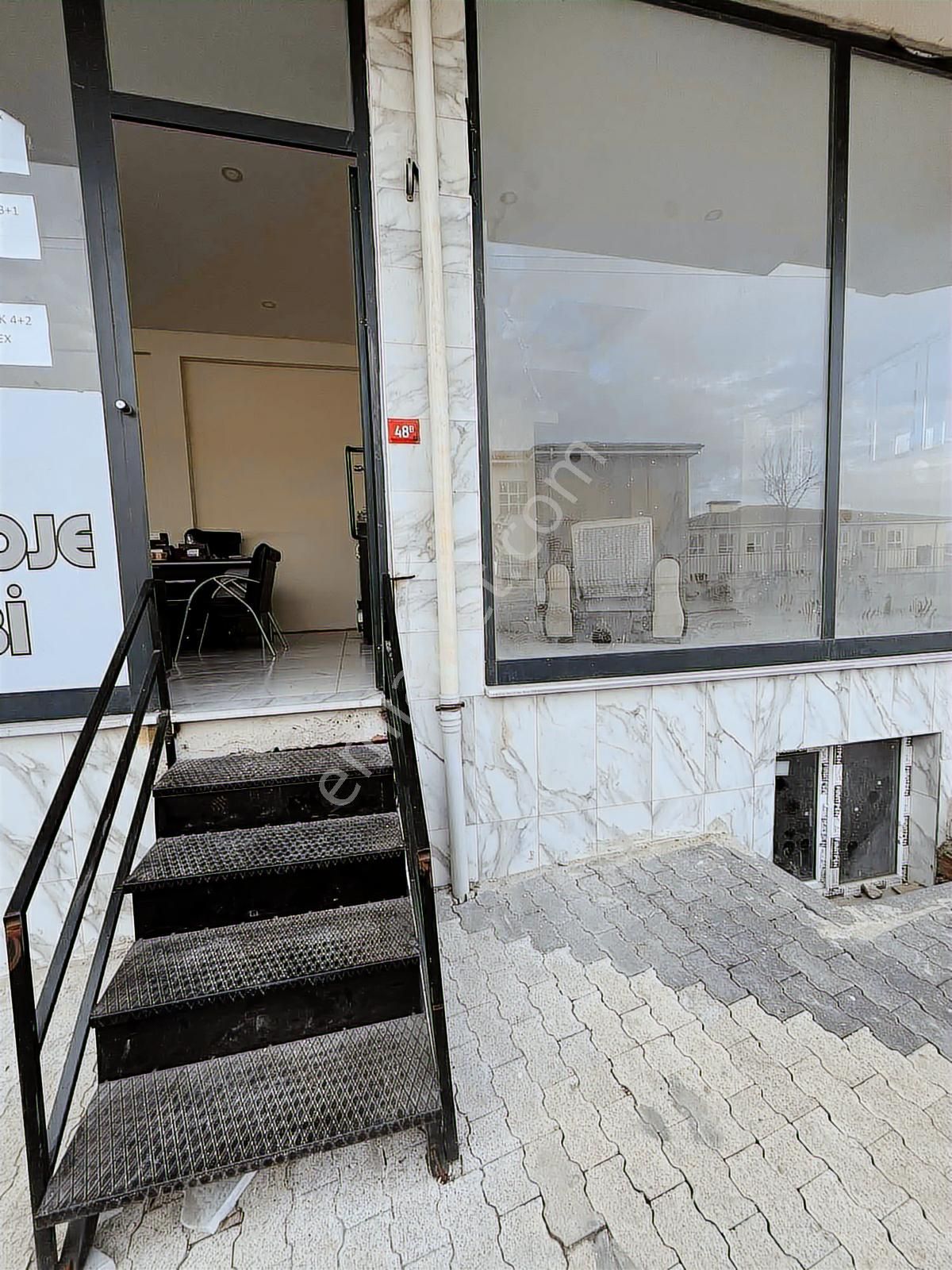 Haraççı Mah Satılık 2 Katlı Dükkan - Görsel 7