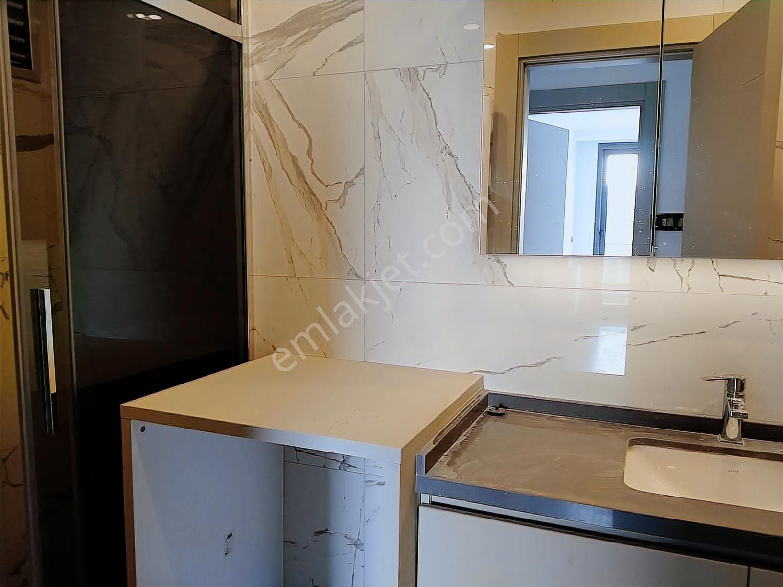 Emlak Buraya / İzmir Landor Gaziemir'de 2+1 Satılık Daire - Görsel 23