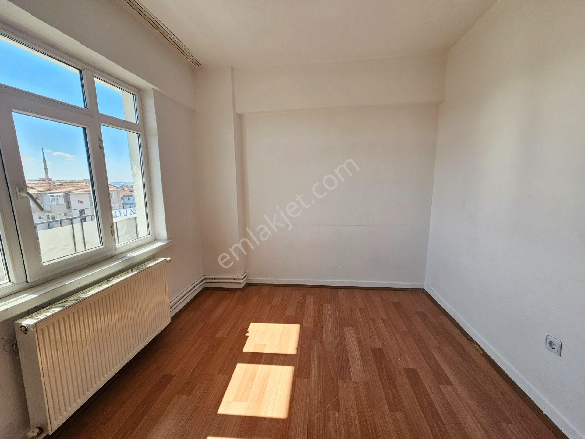 Gaziosmanpaşa Mah. M. Akif Ersoy Caddesi Üzeri Kiralık 3+1 Daire - Görsel 13