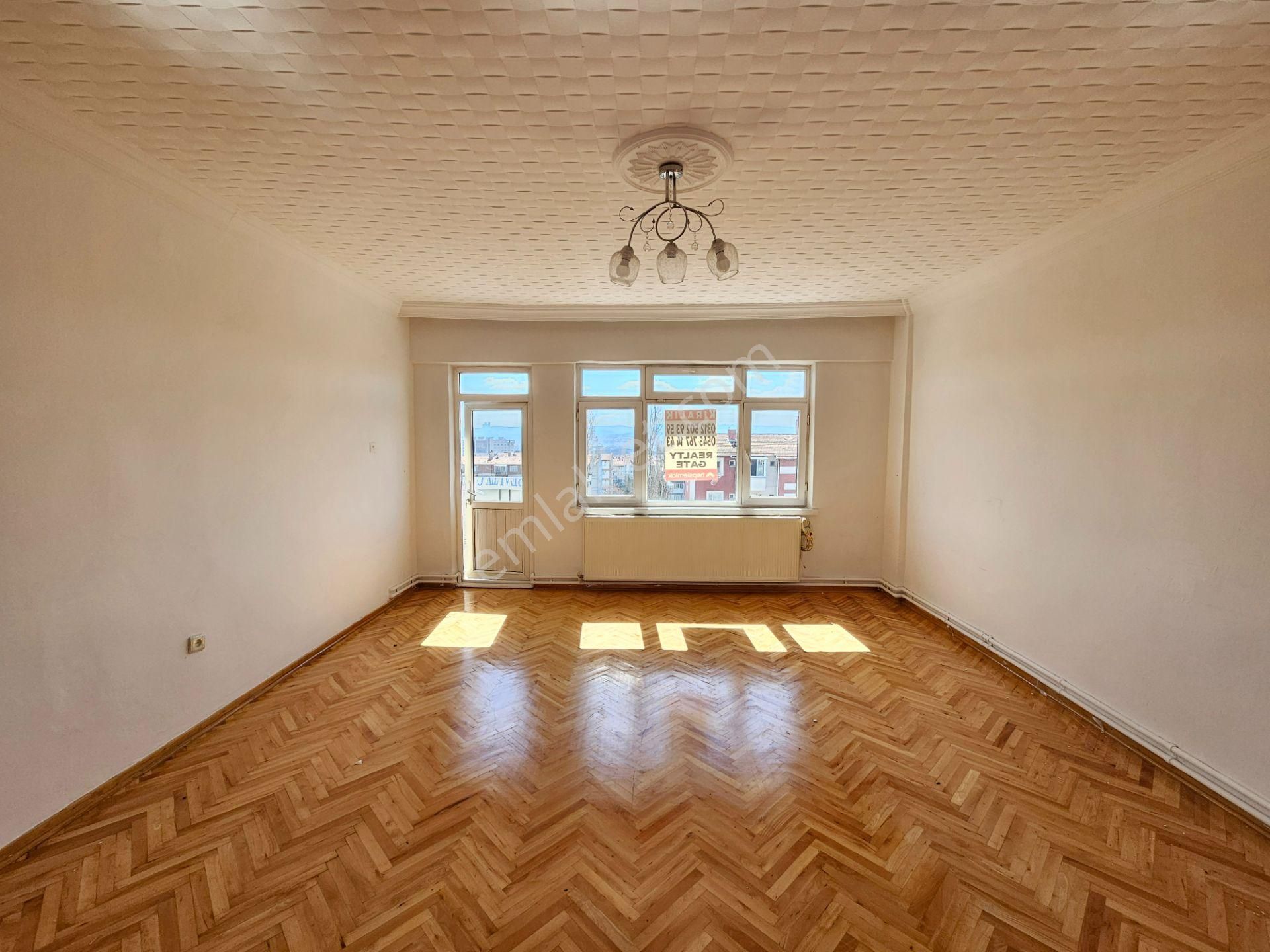 Gaziosmanpaşa Mah. M. Akif Ersoy Caddesi Üzeri Kiralık 3+1 Daire - Görsel 6