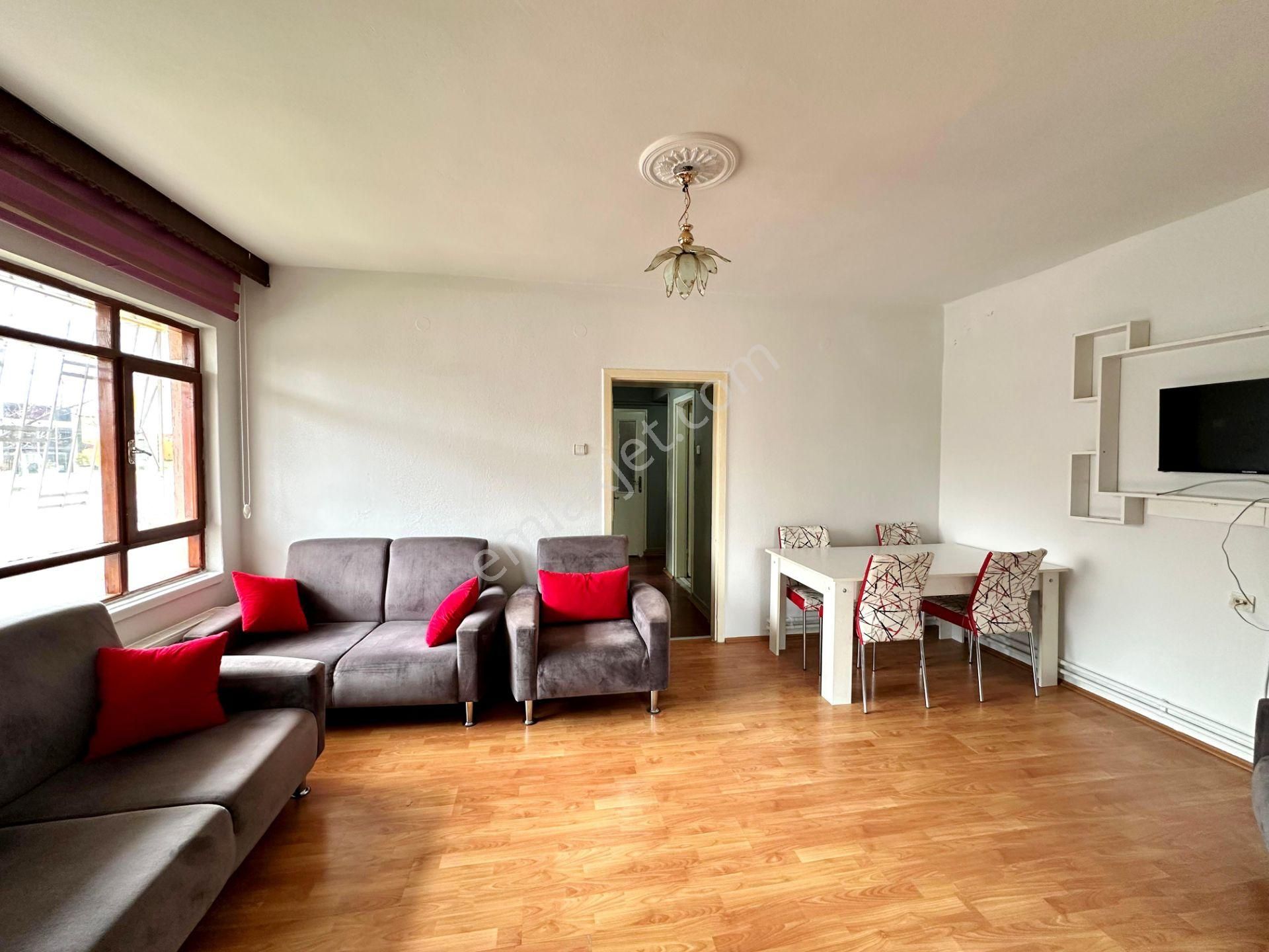 Uzman Emlak'dan Basınevleri Mh.sağlık Bilimleri Üniversitesi Yakını Full Eşyalı Yüksek Giriş 3+1 - Görsel 8