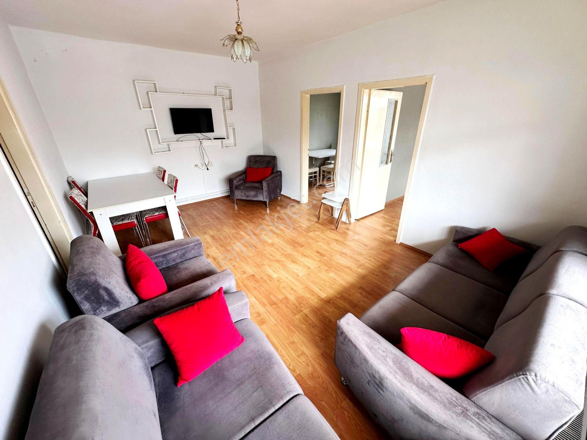 Uzman Emlak'dan Basınevleri Mh.sağlık Bilimleri Üniversitesi Yakını Full Eşyalı Yüksek Giriş 3+1 - Görsel 2