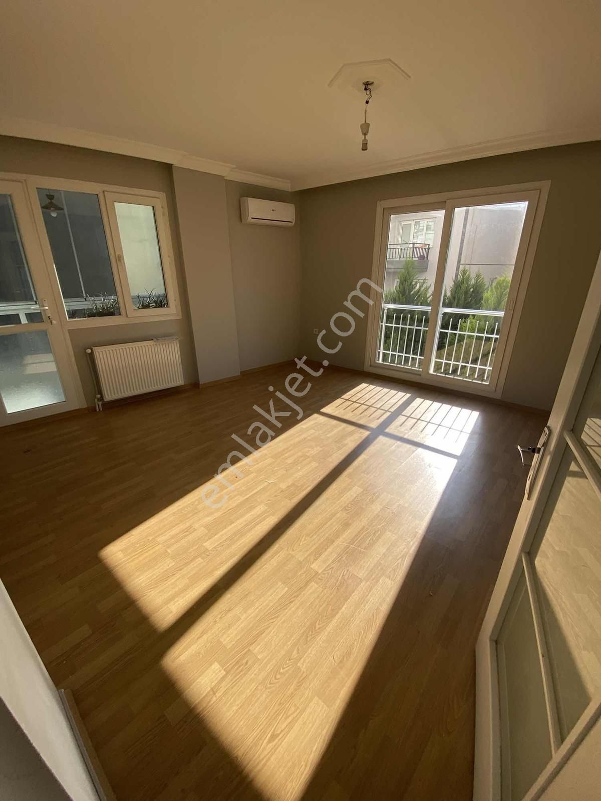 Buca Adatepe'de Kiralık 3+1 Arakat Doğalgazlı Klimalı Ev - Görsel 18