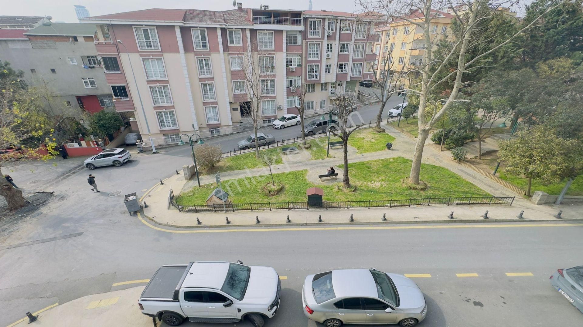 Ümraniye Esenevler 'de Geniş Ve Ferah Kiralık 3+1 Daire - Görsel 12