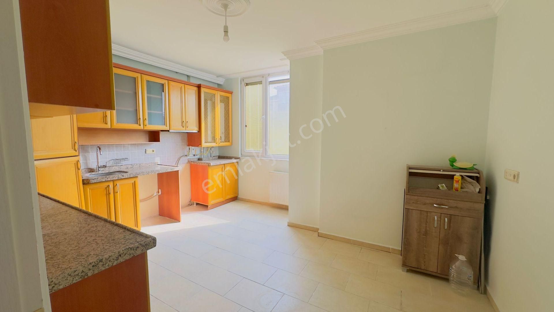 Ümraniye Esenevler 'de Geniş Ve Ferah Kiralık 3+1 Daire - Görsel 17