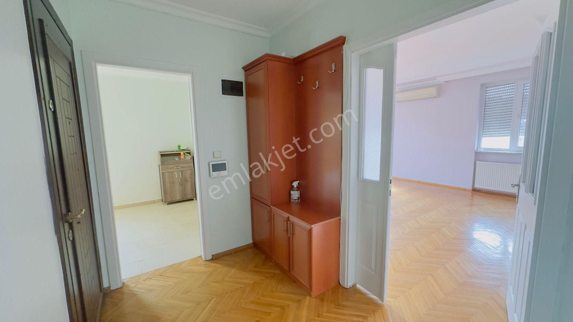 Ümraniye Esenevler 'de Geniş Ve Ferah Kiralık 3+1 Daire - Görsel 4