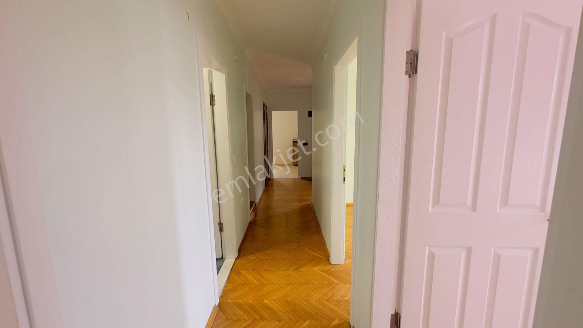 Ümraniye Esenevler 'de Geniş Ve Ferah Kiralık 3+1 Daire - Görsel 14