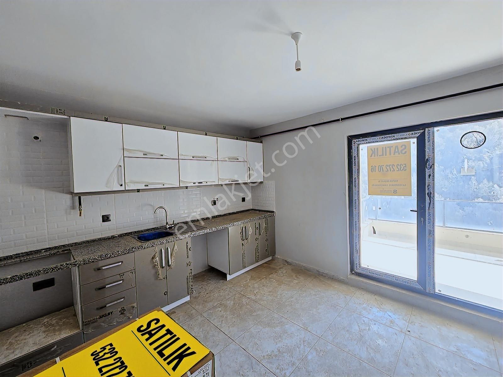 Tırpan'dan Halitpaşda Site İçi Sıfır 3+1 Ara Kat Satılık Daire - Görsel 34