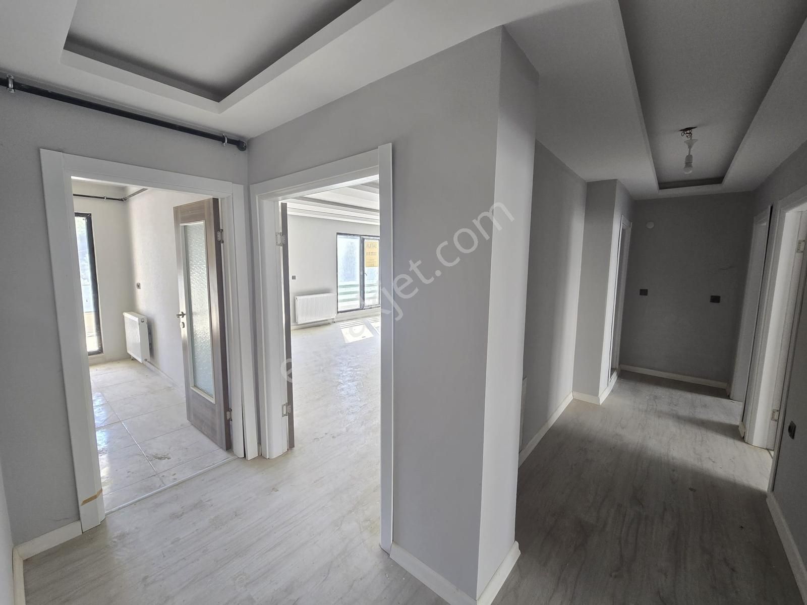 Tırpan'dan Halitpaşda Site İçi Sıfır 3+1 Ara Kat Satılık Daire - Görsel 8