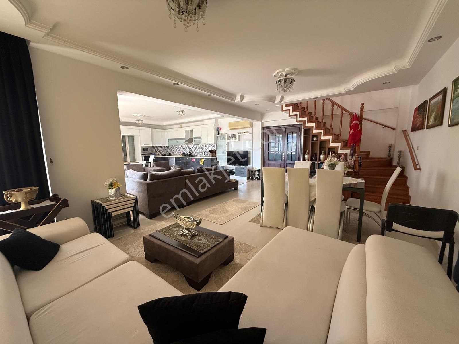 Kiralık 5+1 Dubleks Daire Toros Mahallesi