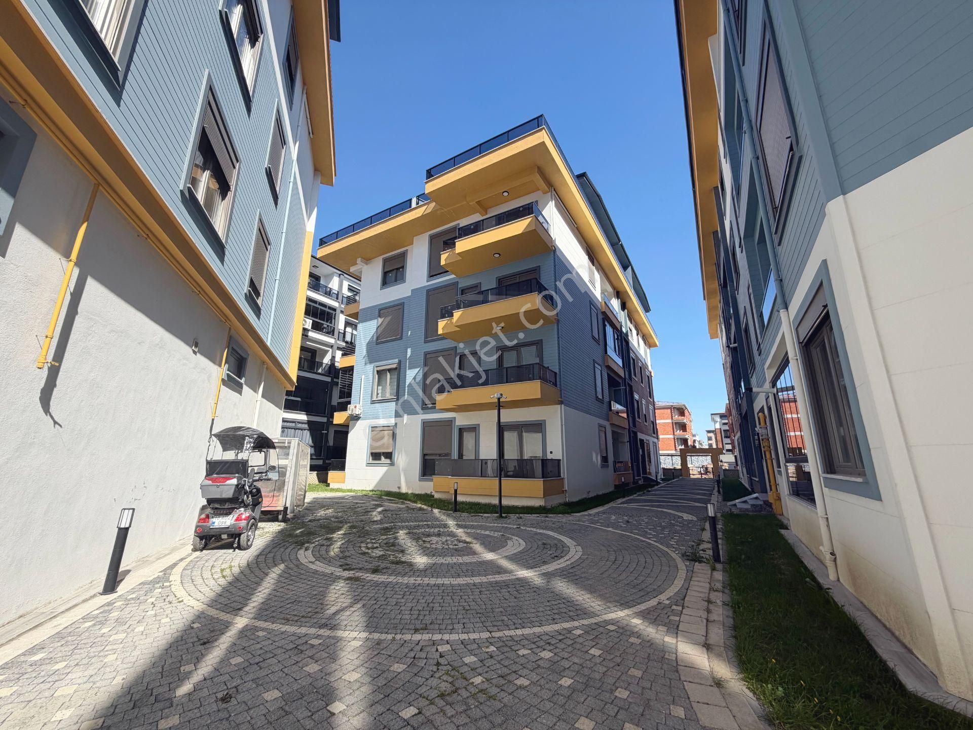 🟢 Güç Gayrimenkul'den İkizçayda Ayrı Mutfak Full Kredili Ultra Lüx 2+1 Dublex - Görsel 9