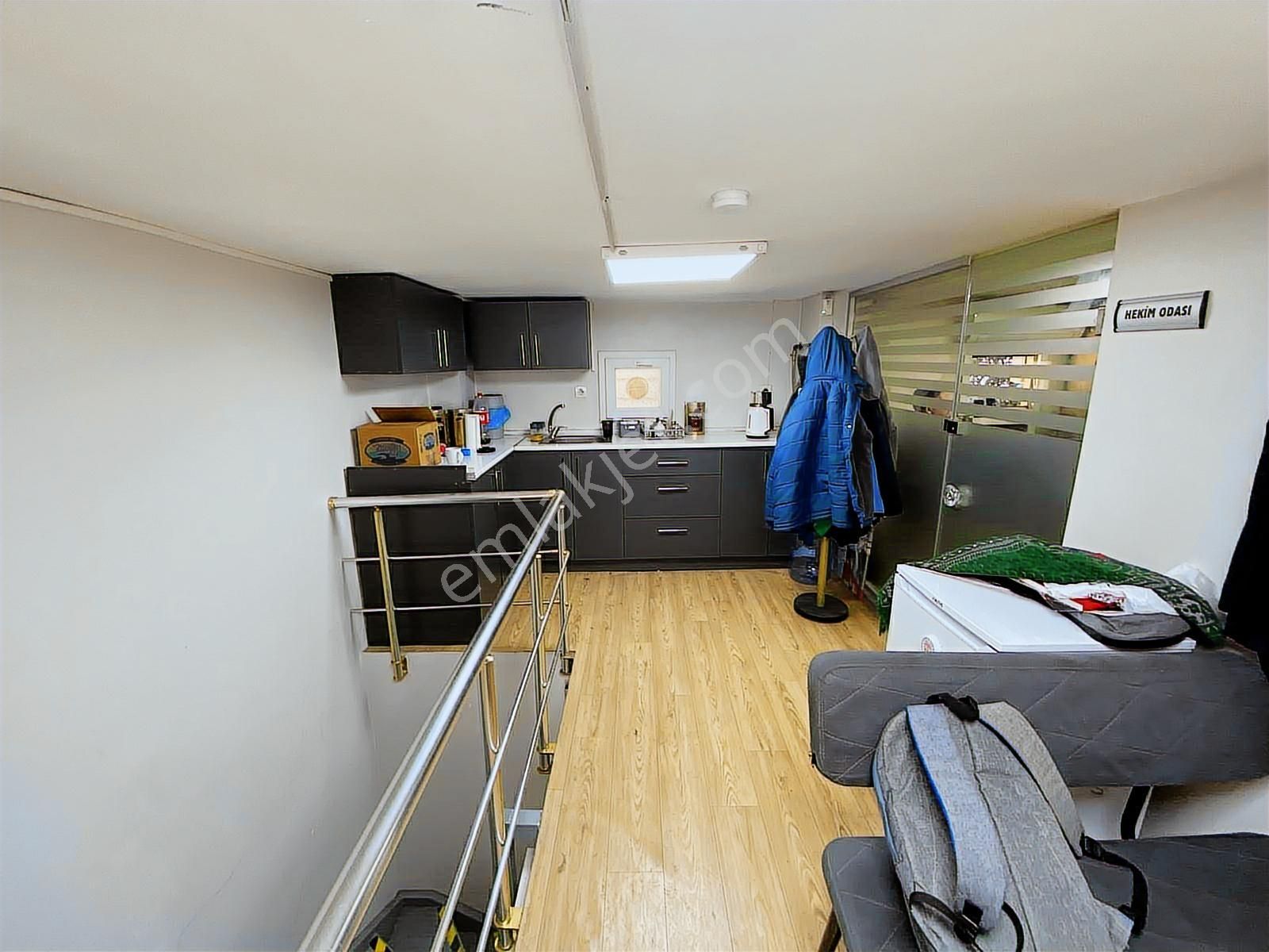 Bahçelievler Camlıkahve Yakını 3 Katlı Dükkan 145 M² - Görsel 17