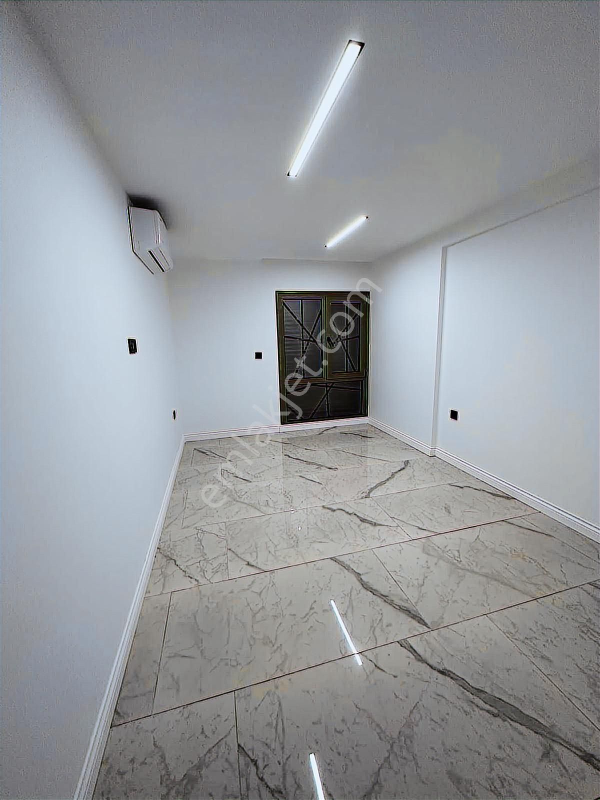 Özel Havuzlu Müstakil Denize Yakın Lüx 4+1 Villa - Görsel 15