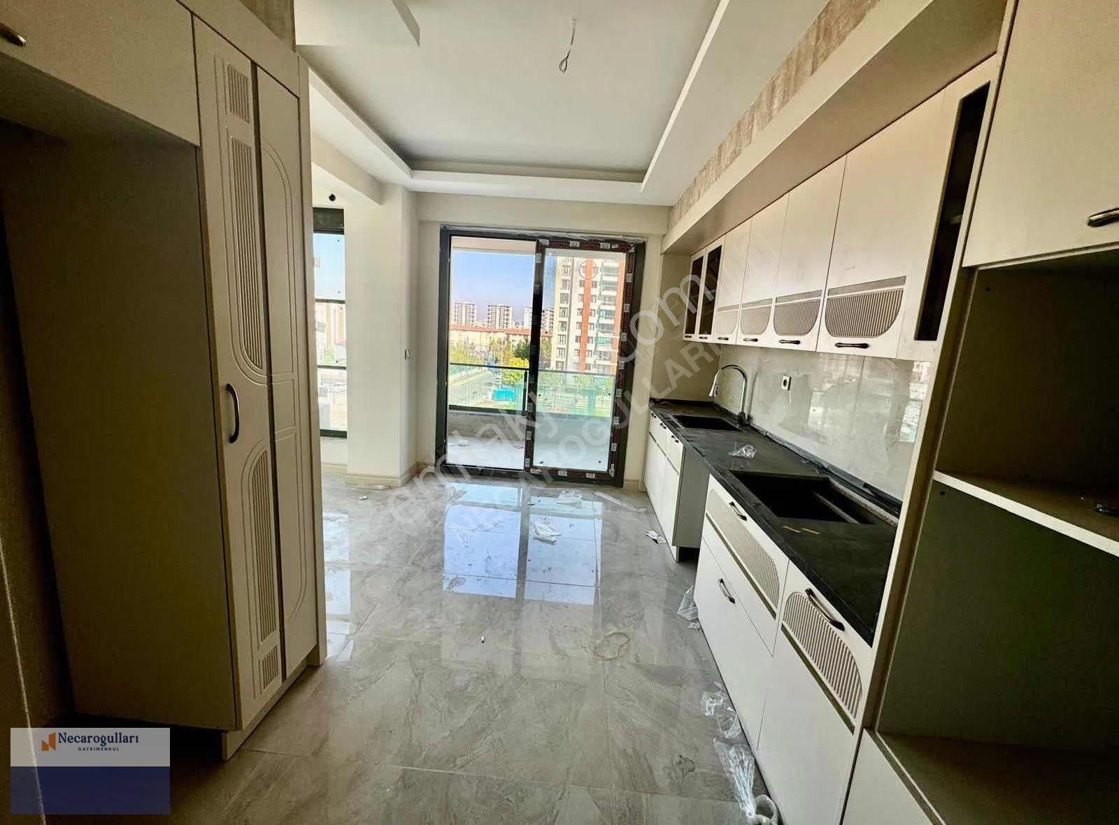 Necaroğullarından Wınston Avm Civarı 2+2 Ultra Lüks Daireler