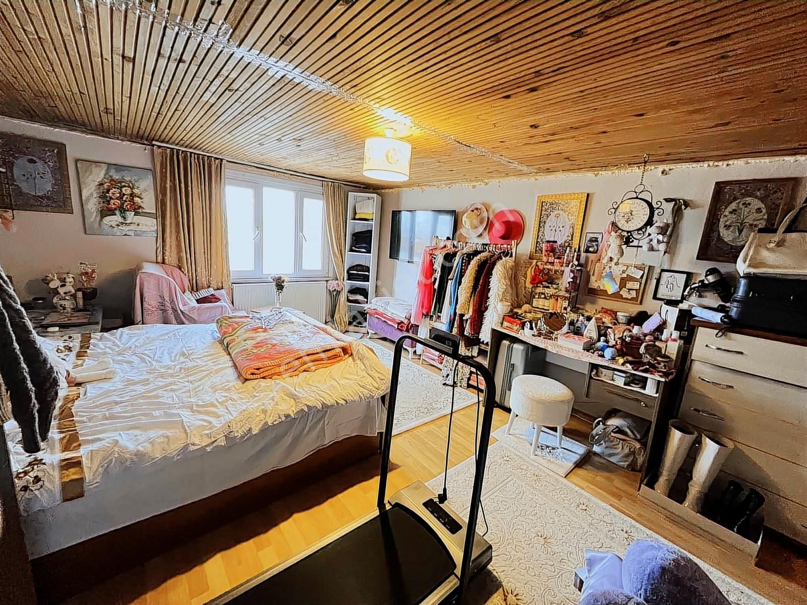 İmren Gayrimenkulden Satılık Fevziçakmak Mh.2+1 120m2 Genş Daire - Görsel 4