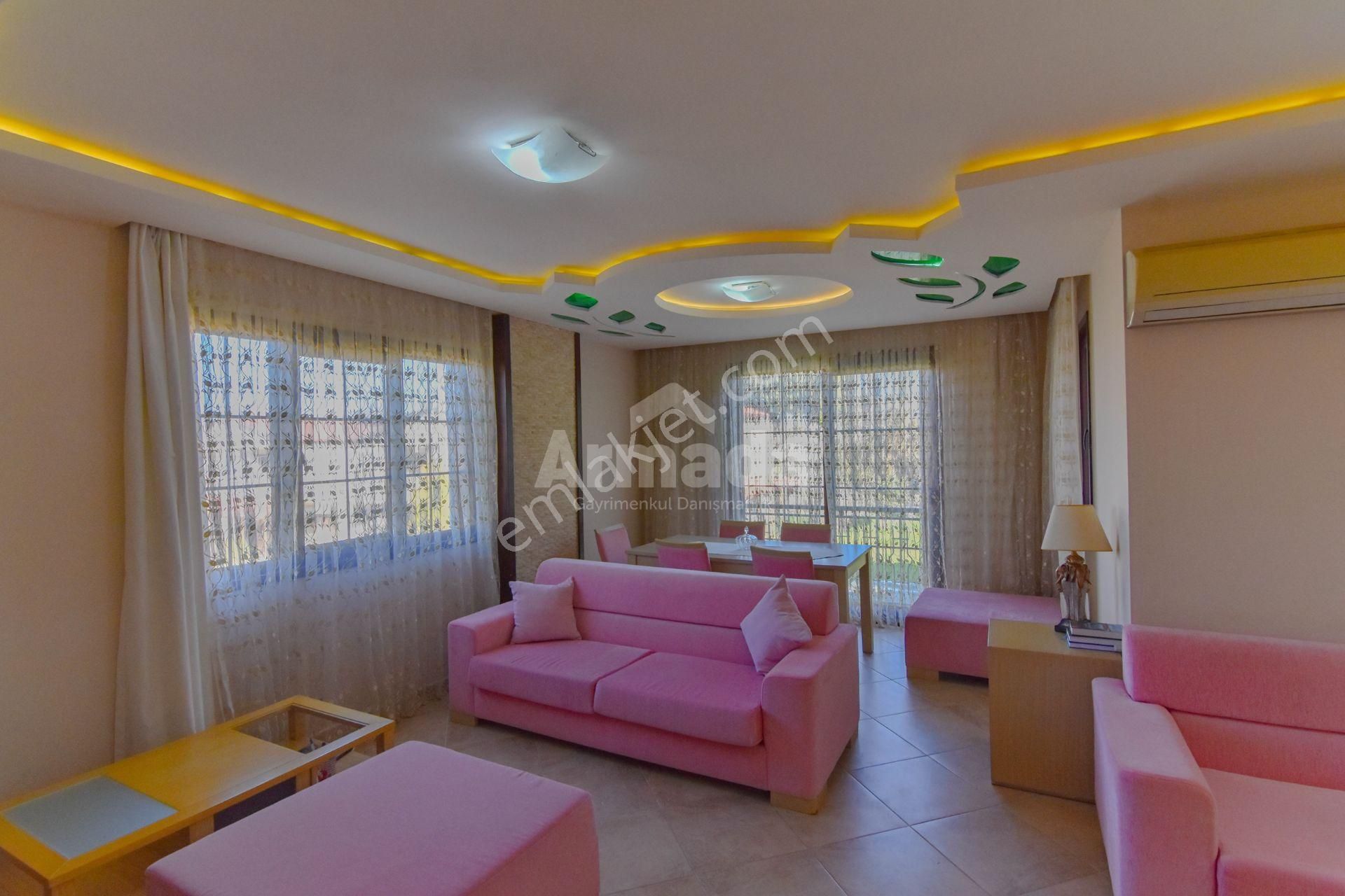 Kuşadası Sahil Siteleri Bölgesinde Satılık 3+1 Dubleks Daire - Görsel 4