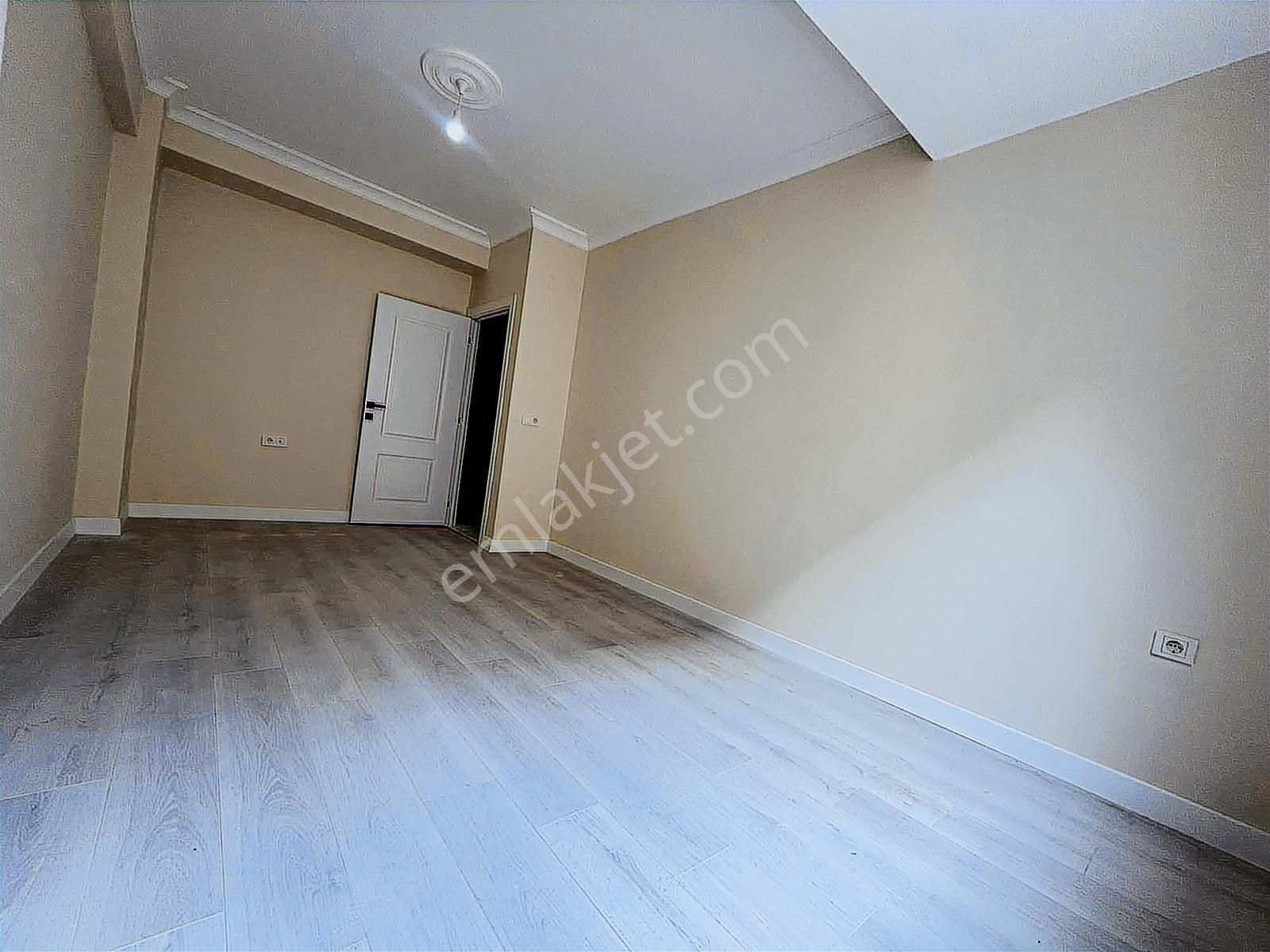 Gültepe Mahallesinde Kiralık 3+1 Sıfır 120m2 Yeni Bina Ön Cephe - Görsel 5